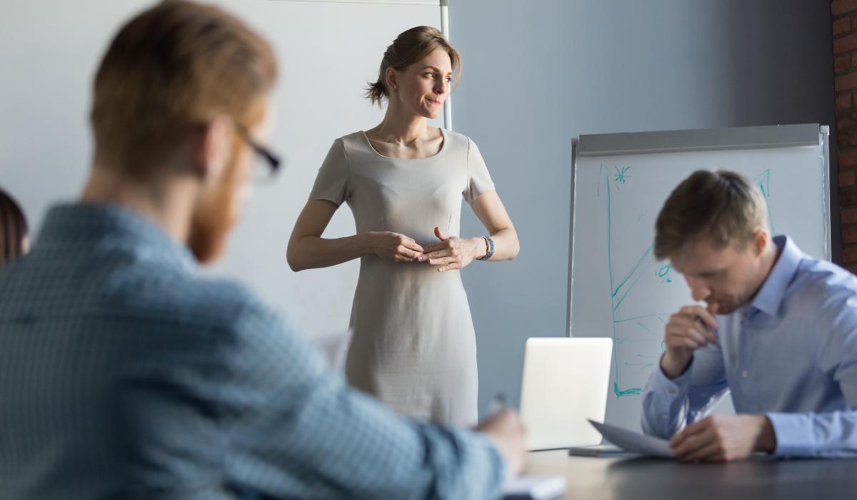 Faltas en el Trabajo: Tipos y Ejemplos | Grupo Castilla